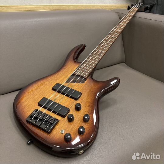 Бас-гитара Cort B4 TAB