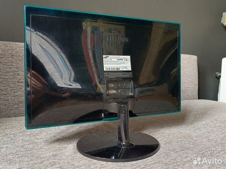 Монитор Samsung s22d390q