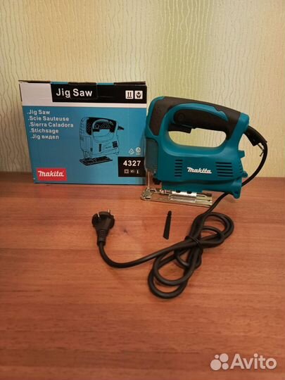 Лобзик электрический Макита с регулировкой оборот