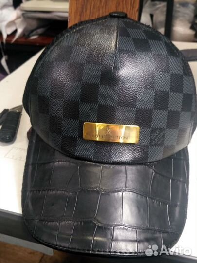 Кепка Крокодил louis vuitton