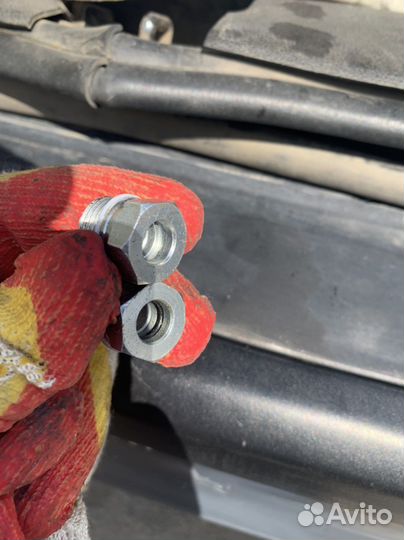 Штуцер ford focus2