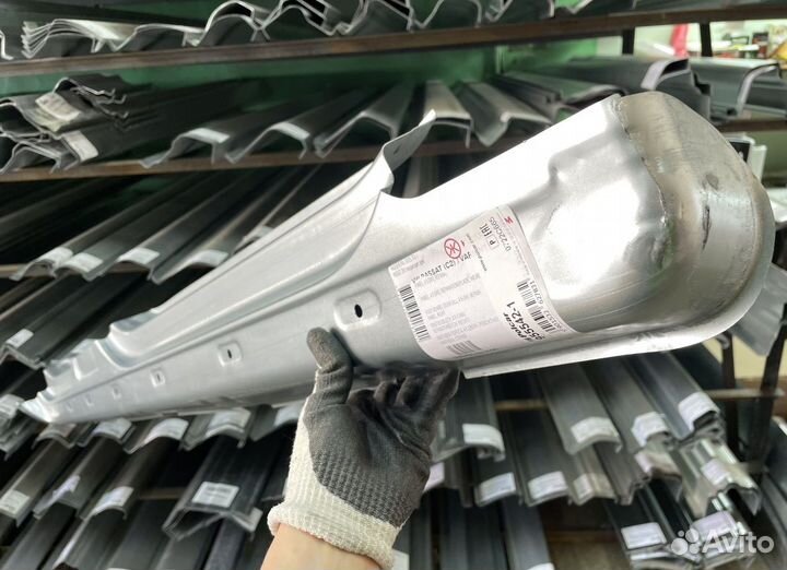 Порог правый Volkswagen Passat B6 (Klokkerholm)