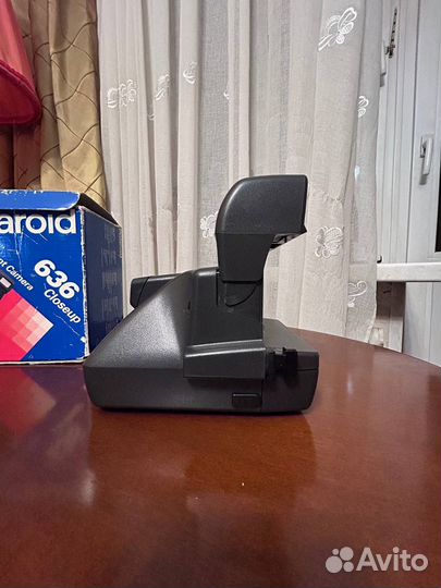 Плёночный фотоаппарат Polaroid 636 Closeup