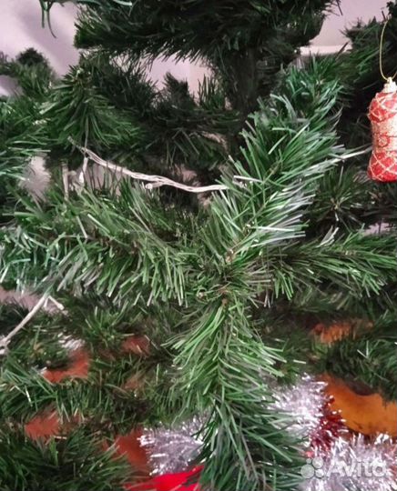 Елка искусственная