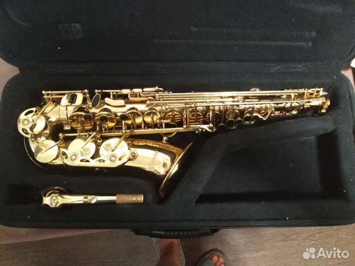 Саксофон альт Mercury