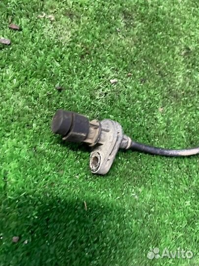 Датчик ABS передний Bmw 7 E65 N62B36A 2002