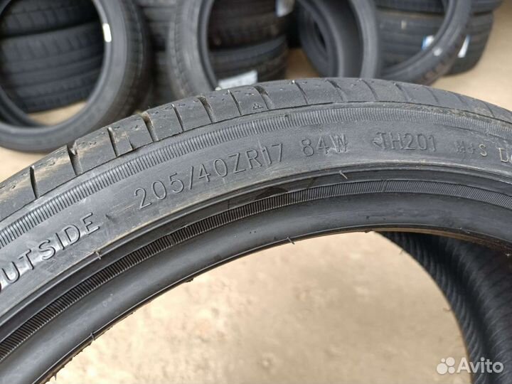 Triangle TH201 205/40 R17 85W