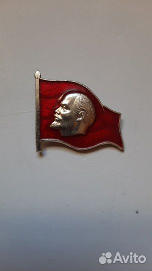 Значки из СССР