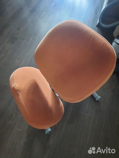 Коленный стул