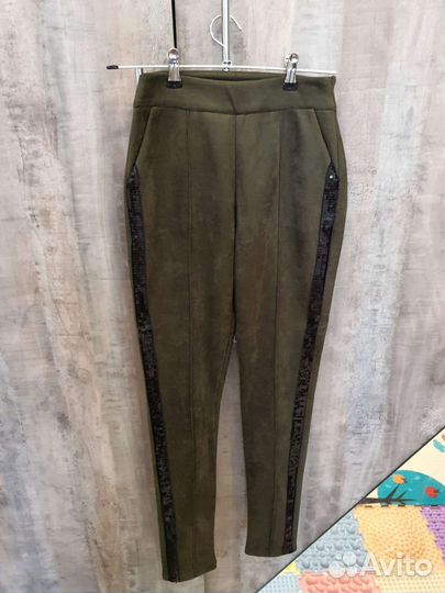 Костюм брючный вечерний, р. 40