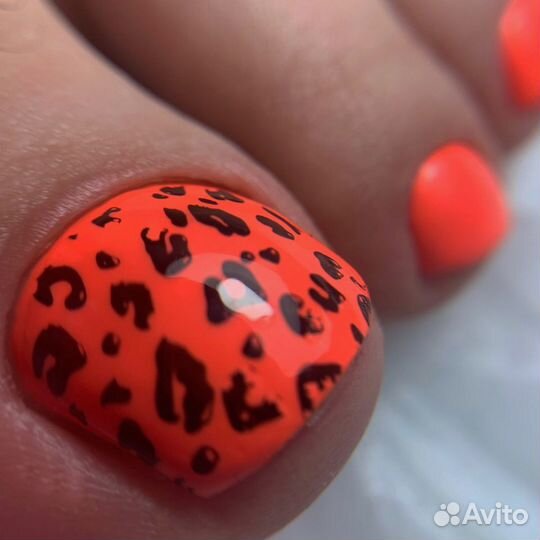 Маникюр, педикюр