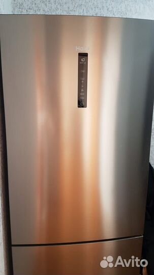 Холодильник Haier c4f744cmg