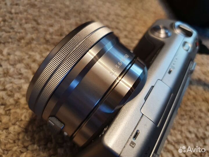 Sony Alpha NEX-5D +штатив+допы