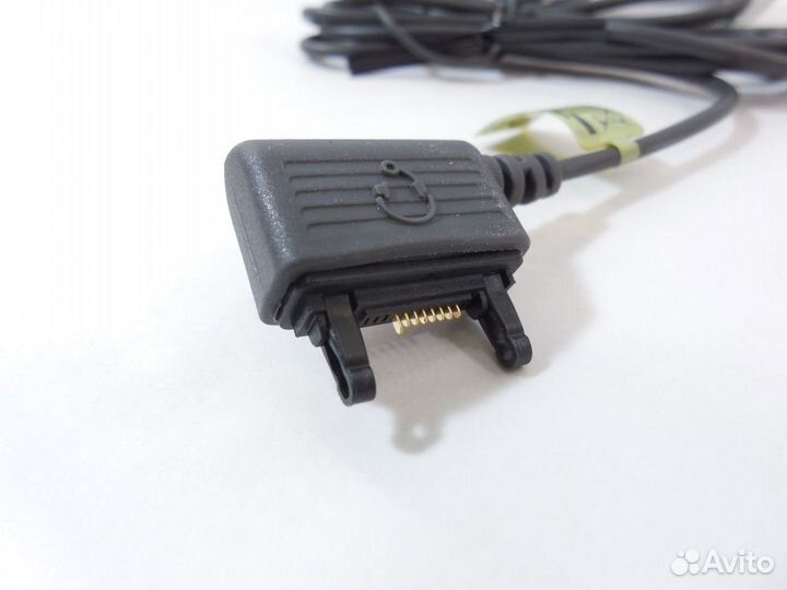 Гарнитура (наушники с микрофоном) Sony Ericsson