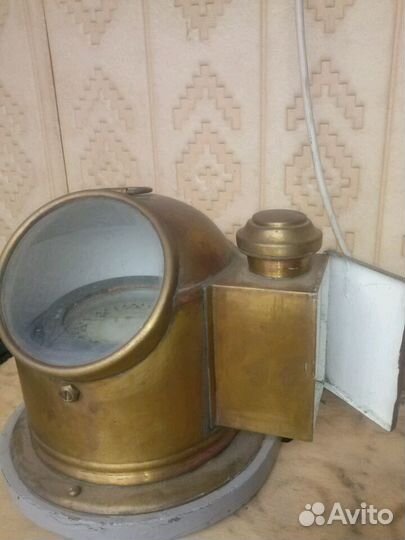 Компас морской