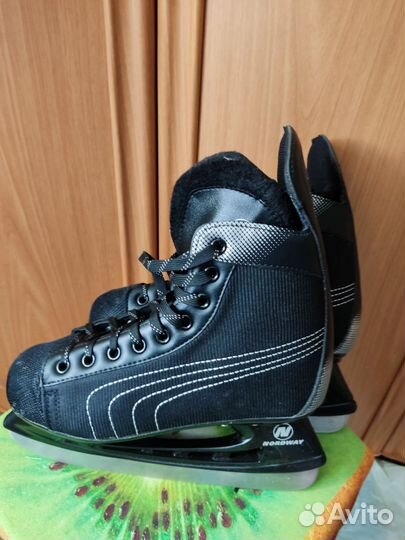 Коньки nordway 41, по стельке 26см