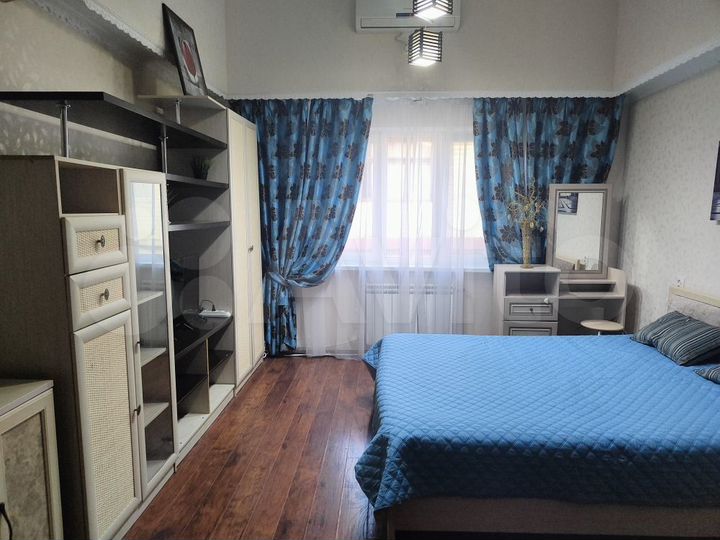 Таунхаус 60 м² на участке 1 сот.