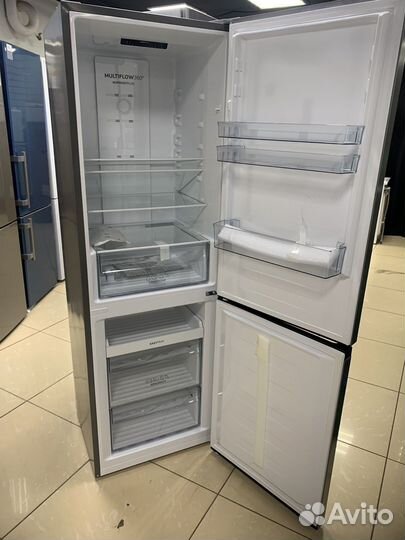 Холодилтник новый серый