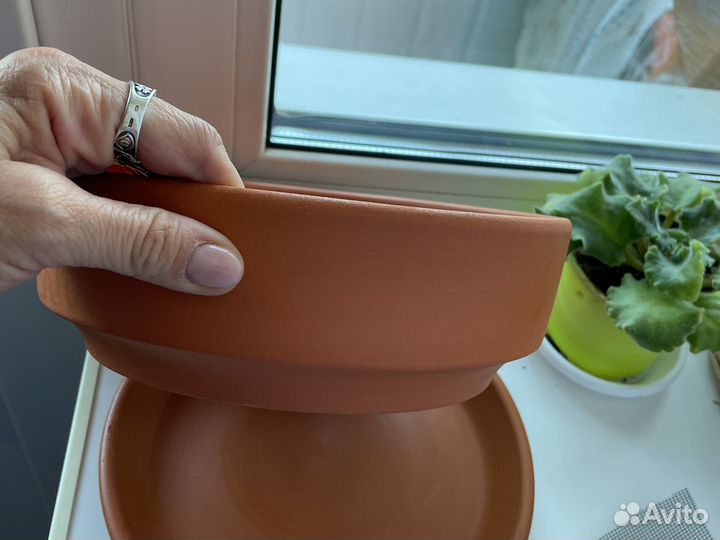 Горшок,кашпо для растений