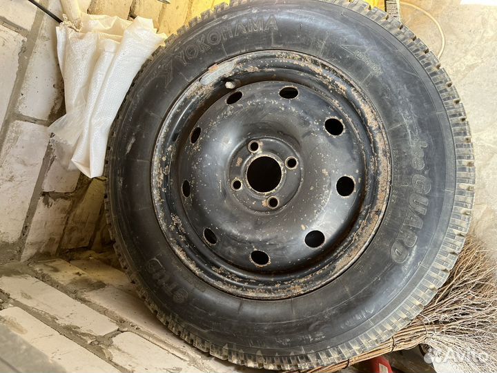 Yokohama ice guard r14 185 70