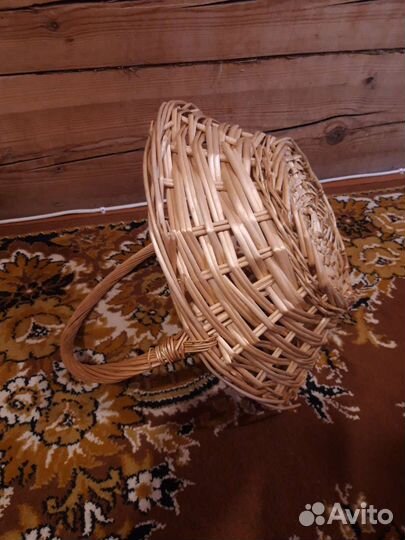 Корзина плетеная