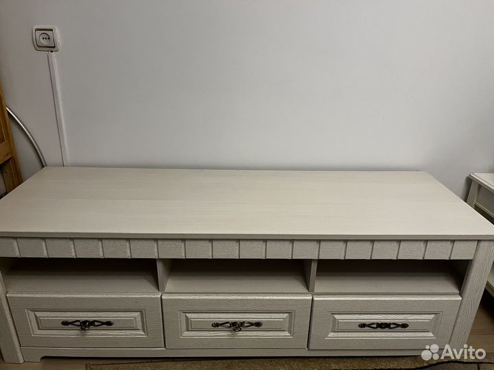 Тумба под телевизор бу