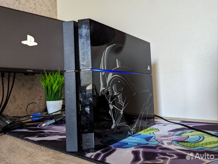 Консоль Sony PS4 1 TB+ PS Plus, Star Wars edition