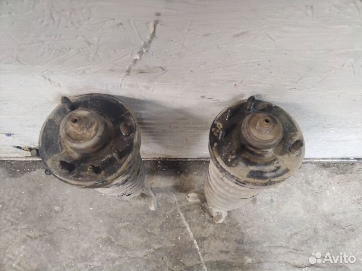 Стойка подвески передняя Honda Accord CH6 F18B2