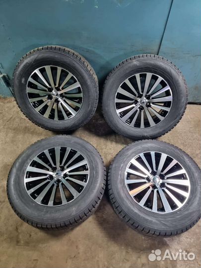 Колеса KIA carnival r17 235/65 новые