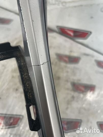 Накладка торпедо центральная Опель Астра J GTC