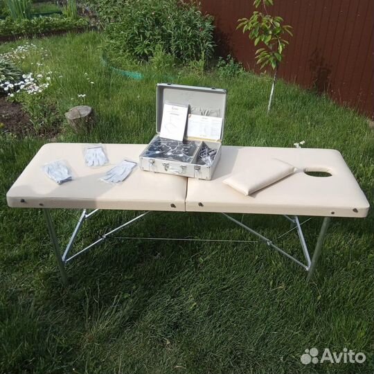 Продам кушетку и Биознергомассажер