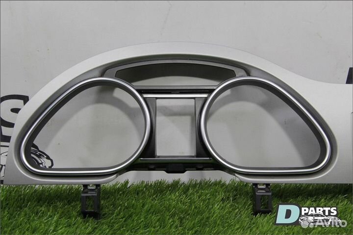 Пластик спидометра Audi Q7 4L BAR 4.2