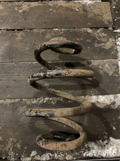 Задняя пружина е36