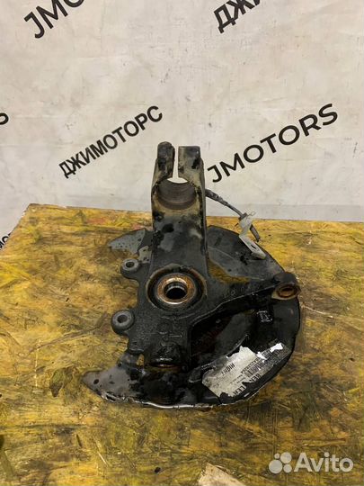 Кулак поворотный ступица Volvo V50 S40 C30