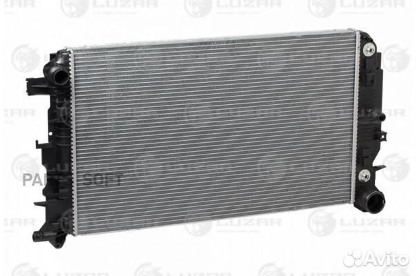 Радиатор охлаждения Мерседес Спринтер 06- АКПП