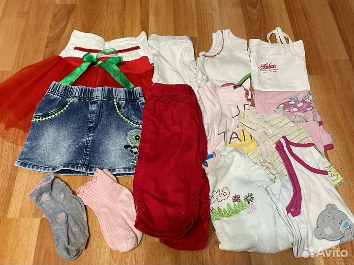 Пакетом одежда для девочки