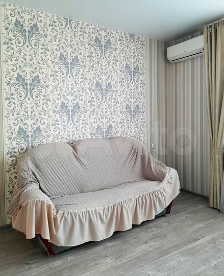 3-к. квартира, 70 м², 1/3 эт.