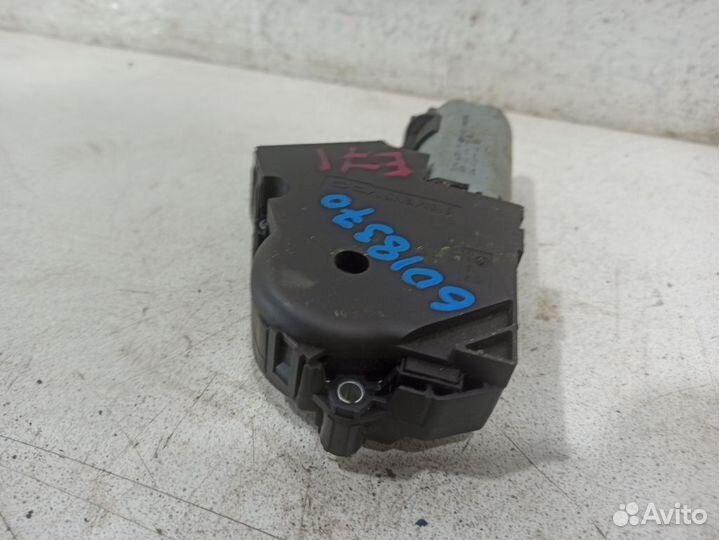 Моторчик люка