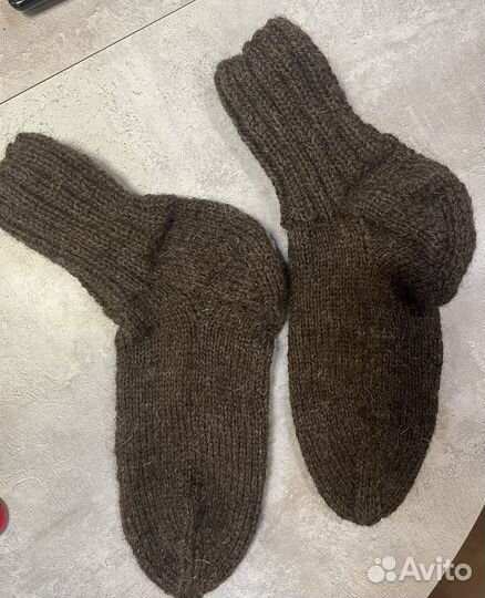 Носки шерстяные, связанные вручную