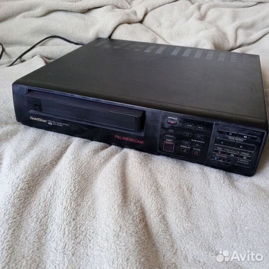 Видеомагнитофон Goldstar
