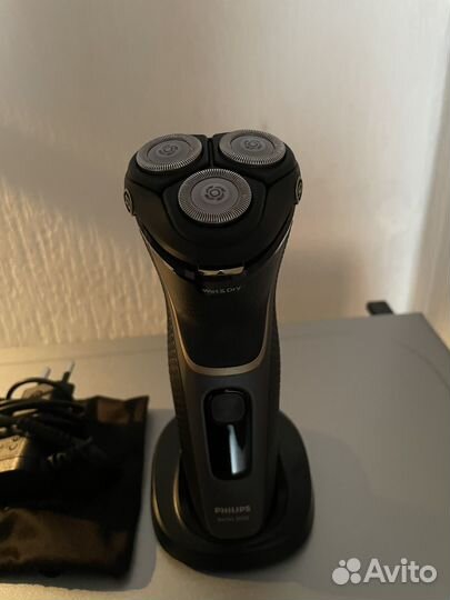 Бритва электрическая philips series 3000