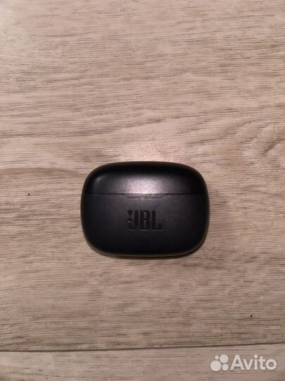 Беспроводные наушники JBL wave200TWS