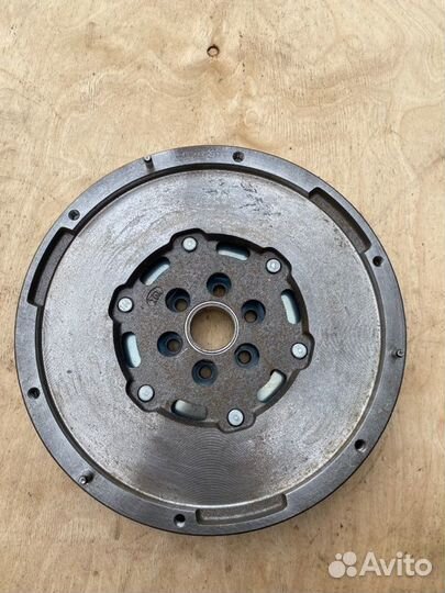 Маховик МКПП Peugeot Traveller
