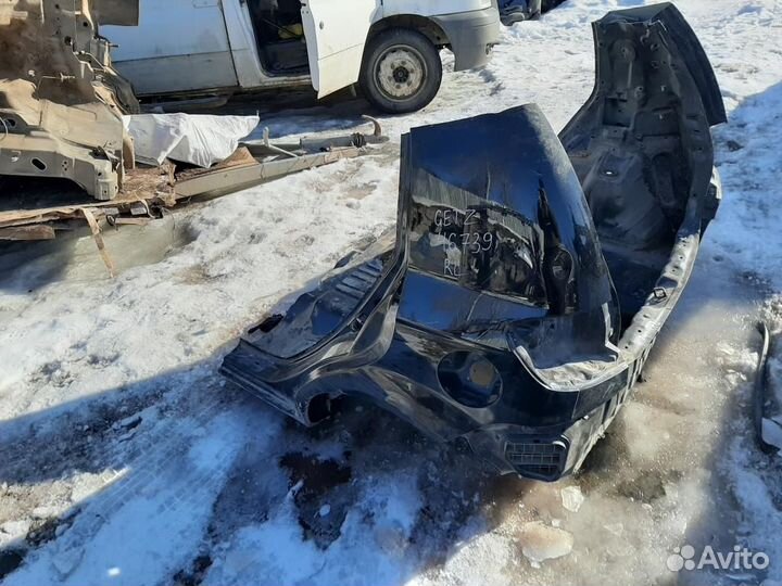 Крыло заднее панель задка Hyundai Getz