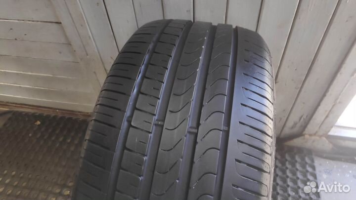 Pirelli Scorpion Verde 275/35 R22 104W