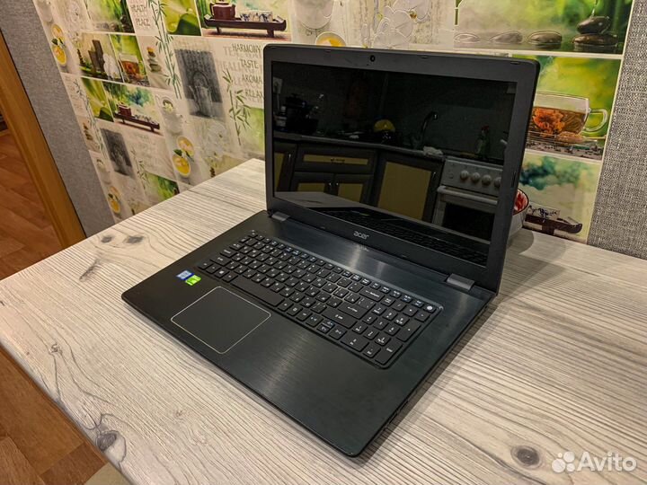 В связи с закрытием офиса продам ноутбуки на SSD