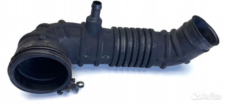 Хендай H-1 Патрубок воздушный