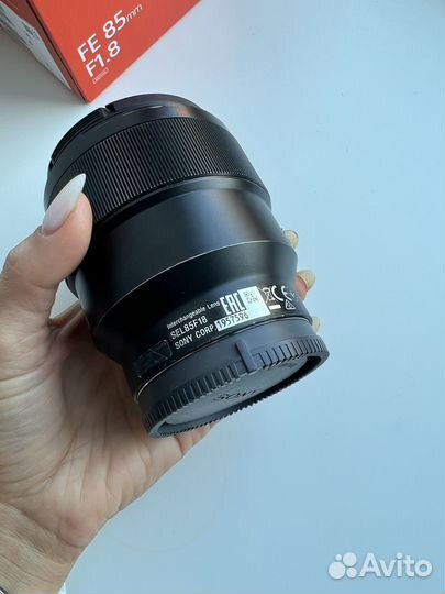 Объектив sony fe 85 f1.8