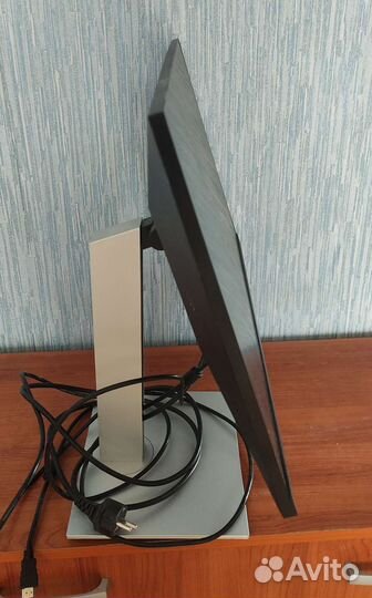 Монитор HP e24u g4 FHD USB-C