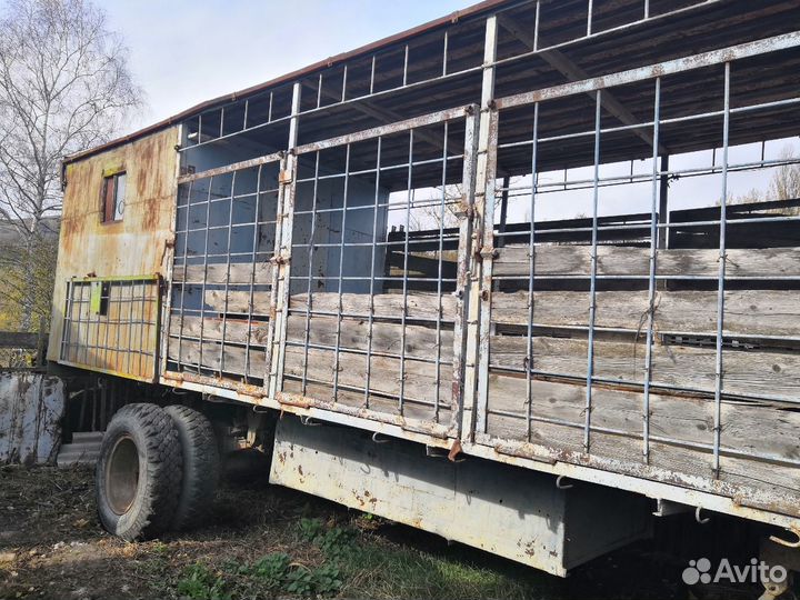 Пчелопавильон